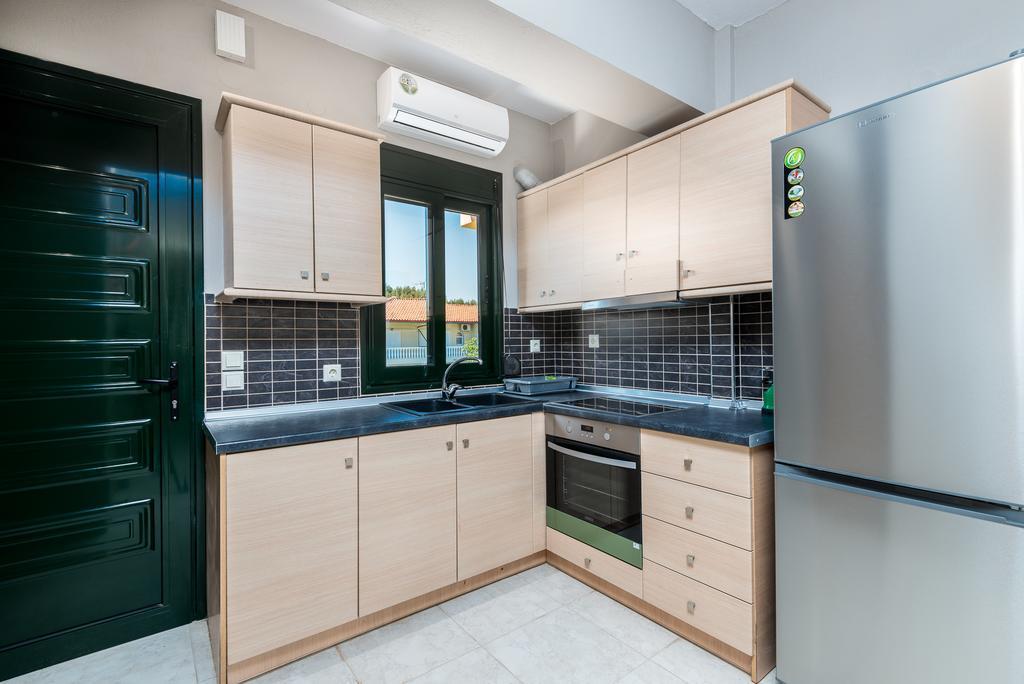 Toroni Blue Apartment Exterior photo
