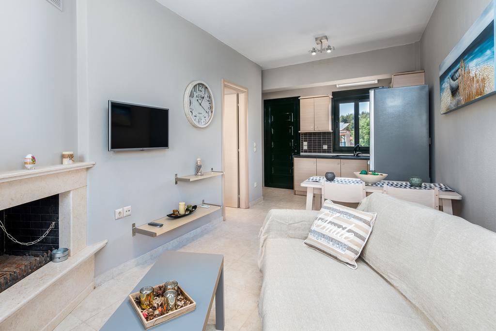 Toroni Blue Apartment Exterior photo